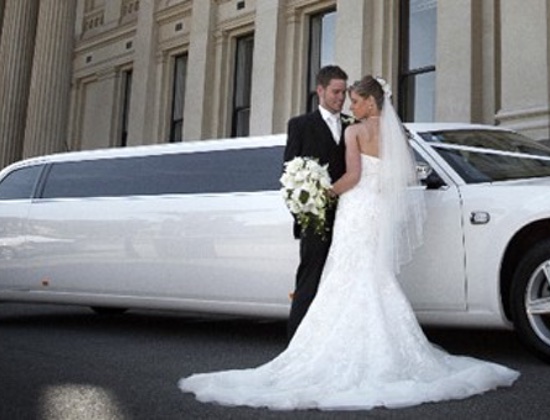 Wedding limousine service