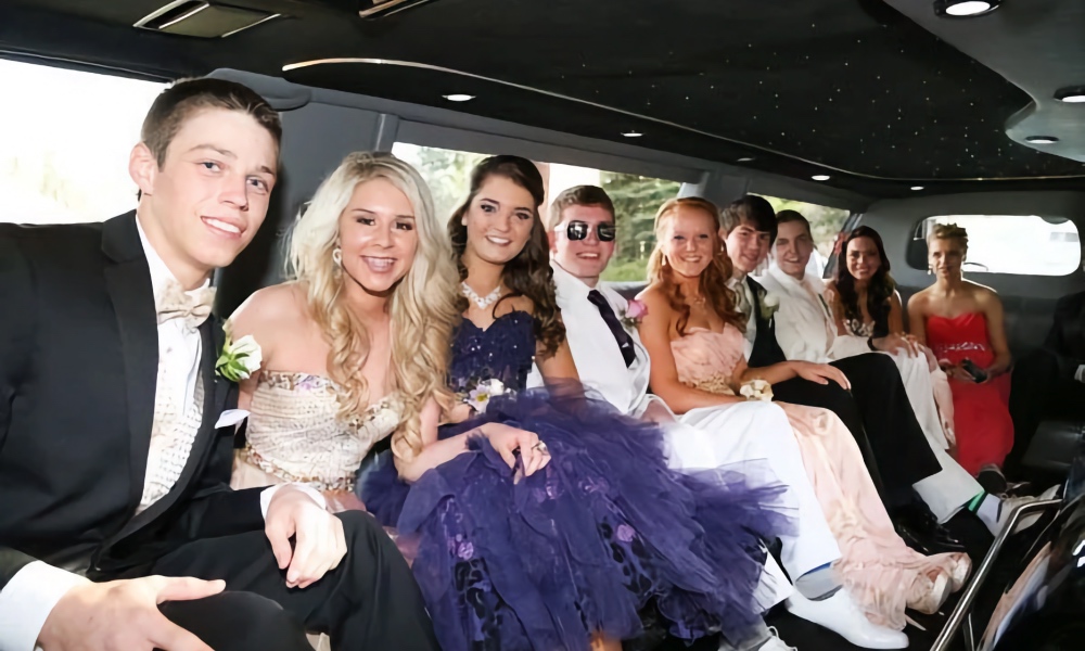 Prom limousine